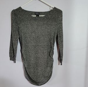 Oh baby 3/4 sleeve sweater top light weight euc